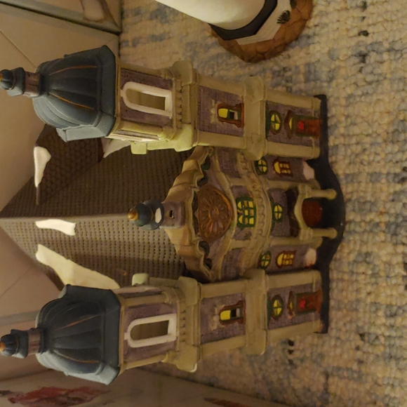 Dickens village - Picture 6 of 13